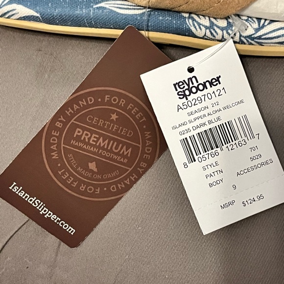 Reyn Spooner X Island Slippers - Picture 3 of 3